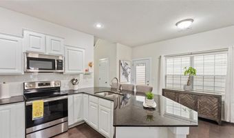 3903 SW Peachwood Dr, Bentonville, AR 72713