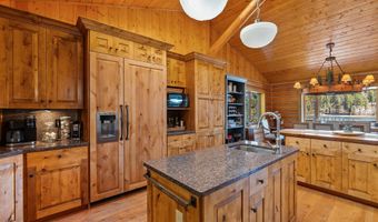 14335 Rainbow Dr, Bigfork, MT 59911