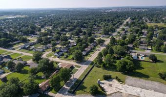 1803 S 9th St, McAlester, OK 74501