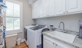 1300 Ballast Way, Brandon, MS 39047