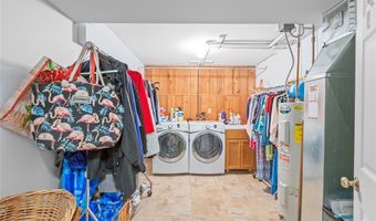 1529 Autumn Leaf Dr, Ballwin, MO 63021