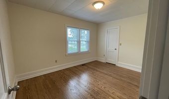 140 S Dunn St, Angier, NC 27501