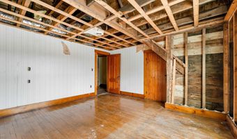 29 Main St, Alton, NH 03809