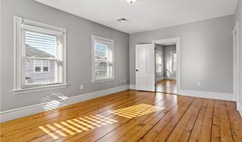 88 Burton St, Bristol, RI 02809
