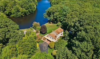 14 Dawn Ln, Coventry, RI 02816