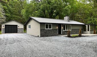 54 Skyline Dr, Albrightsville, PA 18210
