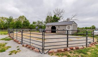 12978 Huber House & 3+/- Acres Rd, Bentonville, AR 72713
