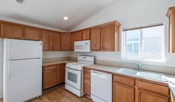 3806 Avalon Ave NE, Albany, OR 97322