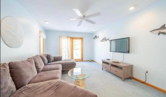 141 8th St, Avalon, NJ 08202