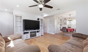 4 Angela Ct, North Providence, RI 02904