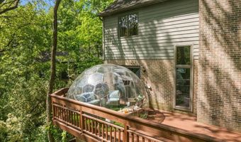 3427 E Dobson Pl, Ann Arbor, MI 48105