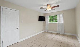 897 Auburn Dr, Biloxi, MS 39532