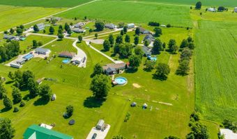 11462 Four Seasons Dr, Batesville, IN 47006