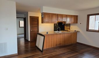 8 Steamboat Dr 11, Alloway, NJ 07462