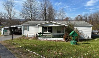 656 CLAIRMONT Dr, Altoona, PA 16601