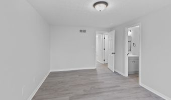 7383 Woodcroft Dr, Anderson Twp., OH 45230