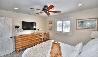 21 Drake Dr, Bayville, NJ 08721