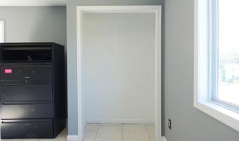 396 N Main St, Barnegat, NJ 08005