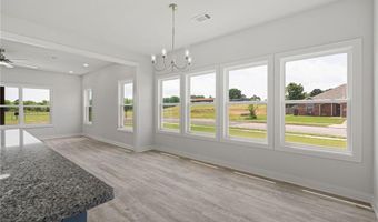 801 Avondale Dr, Alma, AR 72921
