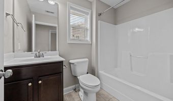 123 Lightwater Dr, Aberdeen, NC 28315