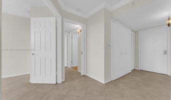 19501 E Country Club Dr 9407, Aventura, FL 33180