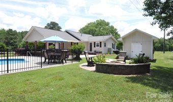 1834 Josie Rd, Blackstock, SC 29014