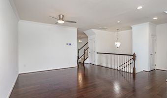 25890 RACING SUN Dr, Aldie, VA 20105