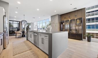 4575 Dean Martin Dr 307, Las Vegas, NV 89103