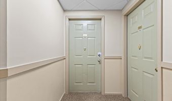 131 Main St 302, Burlington, VT 05403