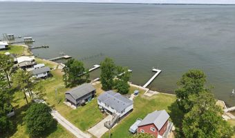 193 Water St, Aurora, NC 27806