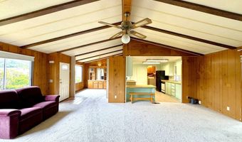 1029 FIFIELD St, Brookings, OR 97415