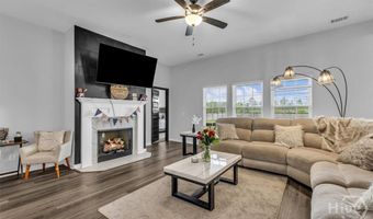 1489 SE Arnold Dr, Allenhurst, GA 31301