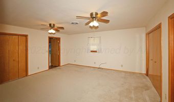 10379 S SH-136, Stinnett, TX 79083