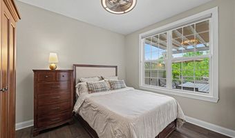 609 Burgess Cir, Aurora, OH 44202