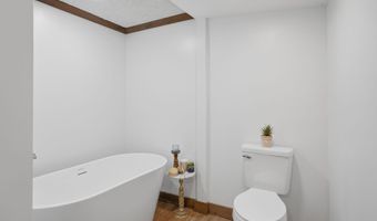 410 18th St, Bedford, IN 47421