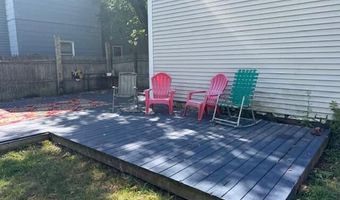 89 Larkin St, Bangor, ME 04401