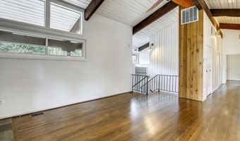 5511 HUNTINGTON Pkwy, Bethesda, MD 20814