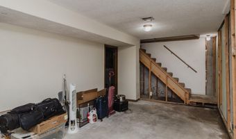 924 W Cedarwood Ct, Andover, KS 67002