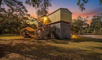 7639 6th St, Bell, FL 32619