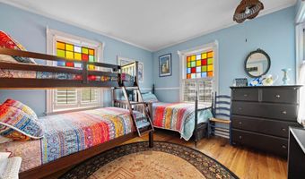109 CENTRE St, Beach Haven, NJ 08008