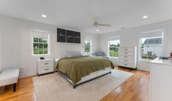 79 Todds Hill Rd, Branford, CT 06405