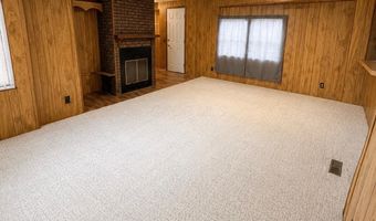 23 Skyline Dr, Ashville, OH 43103