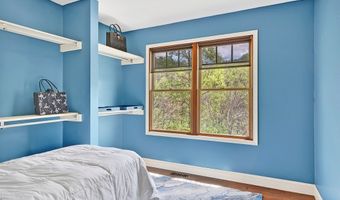24327 N Fork River Rd, Abingdon, VA 24210