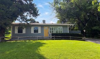 238 W Skyline Dr, Ballwin, MO 63011