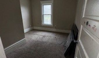 564 Euclid Ave, Akron, OH 44307