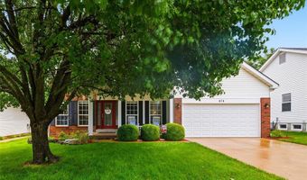 614 Whispering Willows Ct, Ballwin, MO 63021