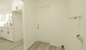 1528 Rolling Hills Dr, Oceanside, CA 92056