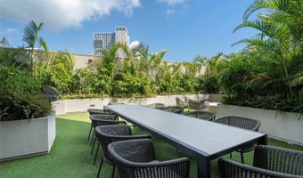 987 Queen Street 2809, Honolulu, HI 96814