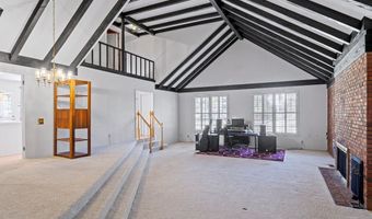 2713 WESTMEADE Rd, Albany, GA 31721