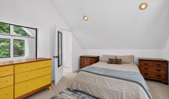 3750 Trout Gulch Rd, Aptos, CA 95003